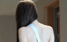 Một Hoa hậu bị thu hồi vương miện, cấm sóng vĩnh viễn vì quá giàu và lười biếng nhất showbiz