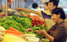 Chị bán rau ở chợ đầu mối chia sẻ: 4 loại rau tăng sốc nhất tháng này – và 4 món rẻ bằng một nửa để thay thế ngay