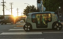 Kỷ nguyên xe tự lái đến gần: Ô tô được trang bị như smartphone, Uber, Lyft dần trở nên lỗi thời