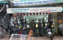 Công an có mặt tại cửa hàng vàng bạc nổi tiếng ở Đắk Lắk