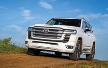 Toyota vừa làm 1 điều, người mua xe sắp thoát cảnh 'xe mới mua đã lỗi thời'