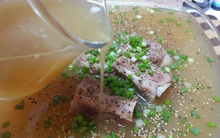 Đã đến lúc tự cứu lấy tim bằng cách NGỪNG ĂN 5 món này vào buổi tối dù "mê như điếu đổ"