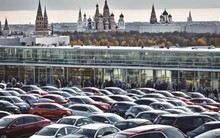 Hơn 200 showroom xe Trung Quốc đóng cửa tại Nga, doanh số 'bốc hơi' 50%: Chuyện gì đang diễn ra?