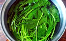 3 loại rau ăn nhiều “hại thận”, ngon bổ mấy cũng đừng tham ăn