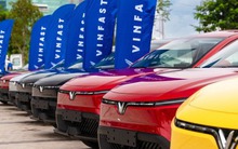 Khó khăn ở đâu? Cứ đà này thị trường ô tô Việt Nam sẽ phá mọi đỉnh doanh số