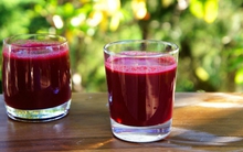 Loại nước uống buổi tối vừa sạch máu, “tốt ngang nhân sâm”, vừa dễ mua ngoài chợ