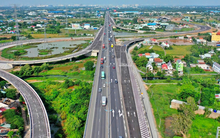 Loạt hạ tầng trọng điểm tại khu Tây sắp về đích: Đường vào trung tâm TP.HCM ngày càng “rộng lối”