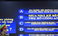 Công an vào trường cảnh báo chiêu thức lừa mới, chỉ sinh viên cách tự bảo vệ