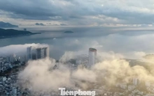 Lý do sương mù dày đặc phủ kín phố biển Nha Trang