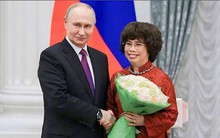 Tổng thống Putin trao Huân chương cho nữ doanh nhân Thái Hương tại Điện Kremlin