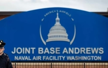 Mở gói bột lạ, nhiều người tại căn cứ quân sự Mỹ phải nhập viện