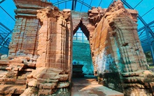 Bị Phó Chủ tịch TP Huế phê bình, cuộc "giải cứu" tháp Chăm hơn 1.200 năm tuổi ra sao?