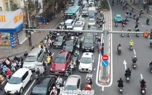 Hà Nội đưa ra phương án 'xoá' các điểm ùn tắc trong năm 2025