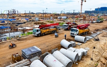 Tiến độ gây sốc tại đại đô thị lớn nhất của Sun Group ở Vũng Tàu: Hơn 4.000 công nhân xây dựng, công viên nước lớn nhất miền Nam sắp mở, giá nhà phố vượt 200 triệu đồng/m2