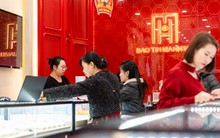 Giá vàng cao chót vót, chuyên gia dự báo tuần tới ra sao?