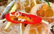 Bộ phận giá rẻ của bò nhiều người bỏ đi, dân sành ăn lại mua vét vì giòn ngon, chế biến đúng cách thành món "đại bổ" cho xương khớp