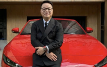 Mr. Hunter bị dẫn độ về nước