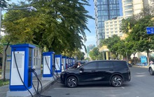 TPHCM: Taxi điện "áp đảo"