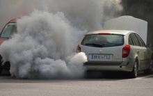 Châu Âu bất ngờ quay xe hủy lệnh cấm xe xăng dầu từ năm 2035: Ford, Volkswagen 'ăn mừng' nhưng chuyên gia cảnh báo chỉ là 'chiến thắng trong bi kịch'