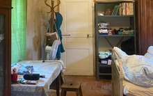 Xúc động trước căn nhà 12m² của cụ bà 70 tuổi: Sống 1 mình vẫn ổn, không làm gánh nặng cho con cháu