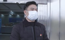 Tài khoản bị khấu trừ hơn 1 tỷ đồng nhưng không được thông báo, khách khiếu nại thì ngân hàng tuyên bố: “Đã xử lý đúng quy định”