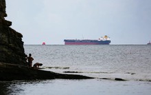 Tàu hàng Nga bị tấn công ở biển Đen, Thổ Nhĩ Kỳ tuyên bố “nóng”