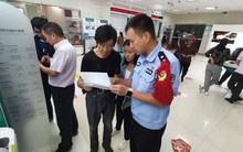 Phát hiện người đàn ông sở hữu 1 chứng chỉ tiền gửi có giá trị lên đến 374.000 tỷ đồng, công an lập tức vào cuộc điều tra