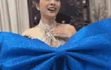 Mỹ nhân "win chặt" đường đua Noel: Tự tay trang trí biệt thự 1000m² đẹp chấn động thị giác