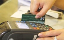 Một ngân hàng thông báo: Sẽ thu phí 200.000 - 300.000 đồng khi chấm dứt sử dụng thẻ tín dụng trước hạn