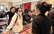 Vàng chỉ cần 300.000 đồng để cán mốc kỷ lục chưa từng có ở VN, bạc tăng không cản nổi: Chuyên gia nói gì?
