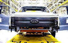 Sốc: Hãng xe lớn nhất nước Mỹ thừa nhận đi sau Trung Quốc 10 năm, buộc phải hợp tác nếu không muốn khoảng cách ngày càng lớn