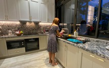 Nữ nghệ sĩ tái hôn với đại gia, được "chiều như trứng mỏng", sống sang chảnh trong biệt thự 200m²