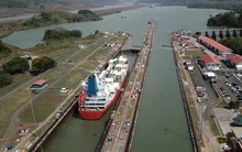 Trung Quốc gay gắt khi tượng đài bị phá dỡ tại Panama