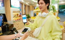 Thanh toán không chạm bùng nổ: Smartphone đang dần thay thế thẻ vật lý