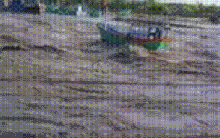 CLIP: Khoảnh khắc kinh hoàng nước lũ cuốn trôi tàu thuyền của ngư dân ở Lâm Đồng