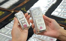 Giá bạc quay đầu giảm