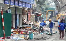 Hà Nội phá dỡ loạt công trình để làm tuyến đường ‘đắt nhất hành tinh’