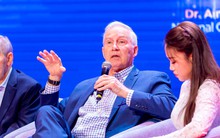 4 nhà khoa học nhận giải 3 triệu USD của VinFuture: Từ nghiên cứu bị đánh giá “vô lý” đến phát kiến giảm 90% nguy cơ mắc 1 loại ung thư mang tính toàn cầu