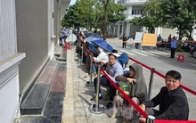 Hết cảnh xếp hàng mua nhà ở xã hội, người dân Hà Nội chỉ cần điền mẫu trên iHanoi