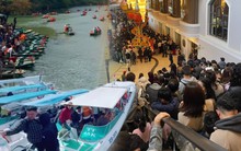 Cập nhật các điểm du lịch mùng 4 Tết: Khách đi Tam Cốc chưa biết bao giờ được lên thuyền, đường lên Nóc nhà Đông Dương khiến dân tình phát hoảng