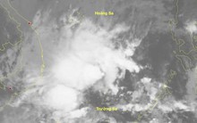 Biển Đông xuất hiện vùng áp thấp, Nam Trung Bộ mưa kéo dài