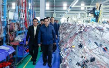 Mảng cơ khí của tỷ phú Trần Bá Dương có gì để được Thủ tướng đề nghị sản xuất toa tàu cho dự án đường sắt cao tốc Bắc - Nam 67,3 tỷ USD?