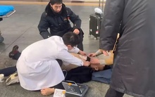 Đột quỵ ở ga, câu nói đầu tiên khi tỉnh gây xót xa: 'Tôi phải lên tàu đi làm'