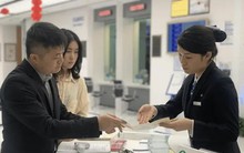 Doanh nhân gửi hơn 20 tỷ đồng vào tài khoản buổi sáng, quá trưa chỉ còn 2 triệu đồng: Ngân hàng tuyên bố “giao dịch khấu trừ bình thường”