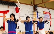 Vừa uống cà phê vừa bắn cung ở Đà Nẵng