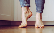 Qua 50 tuổi vẫn thực hiện thường xuyên động tác này thì dưỡng sinh tốt, đẩy lùi bệnh tật, kéo dài tuổi thọ