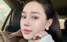 Nàng WAG vướng nhiều ồn ào nhất làng bóng Việt cùng chồng cầu thủ ra sân, ảnh cam thường khác xa ảnh tự đăng