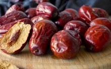 Người Việt chi tiền tỷ mỗi năm mua táo đỏ, ăn kiểu này thành "đầu độc" cơ thể