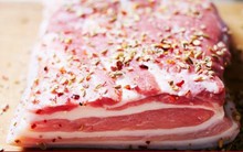 Nên mua thịt ba chỉ trên hay thịt ba chỉ dưới?