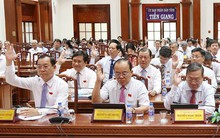 SẮP XẾP BỘ MÁY: Thông qua nghị quyết thành lập 5 Sở mới